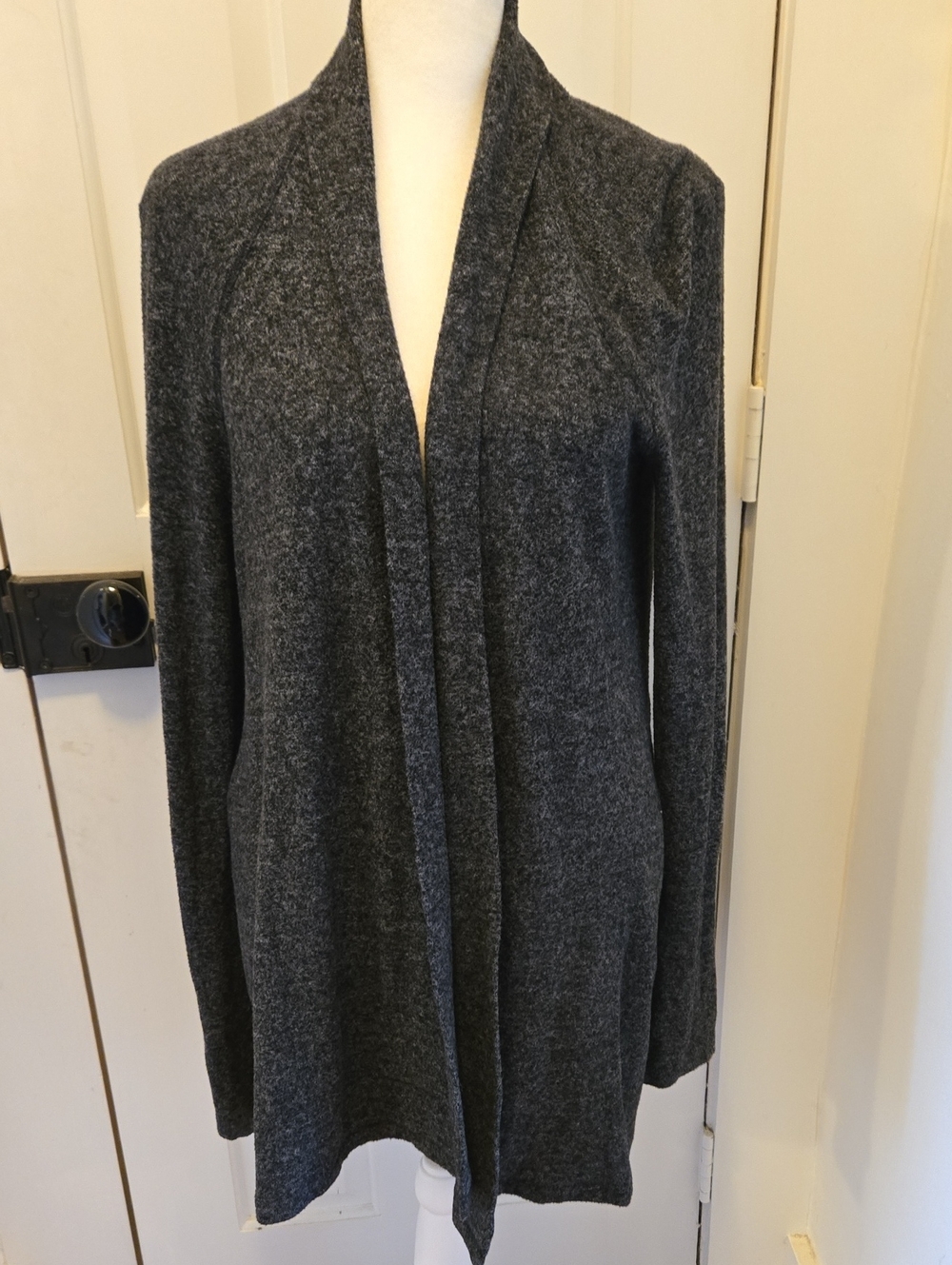 Saturday Sunday women's large long sleeve Open Front Cardigan Size M